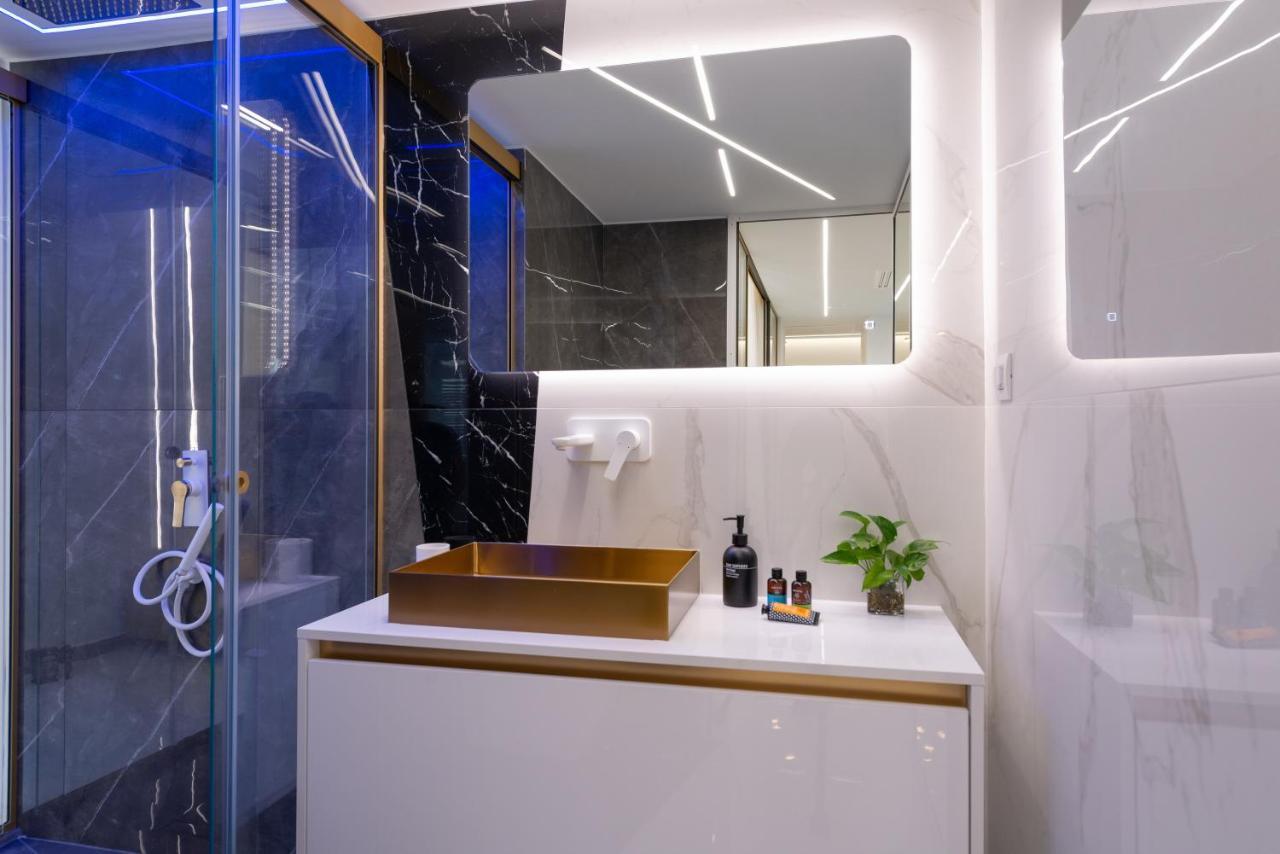 H Experience Spectacular Rooftop Loft Candia Esterno foto